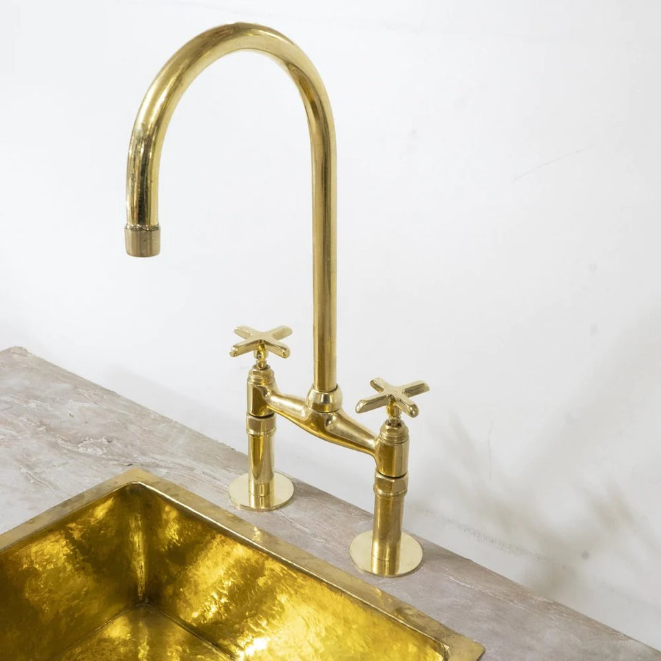 brass bridge faucet with flat cross handles,